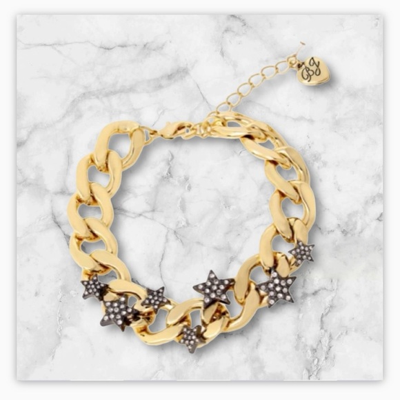 Betsey Johnson rhinestone star bracelet - Picture 9 of 10